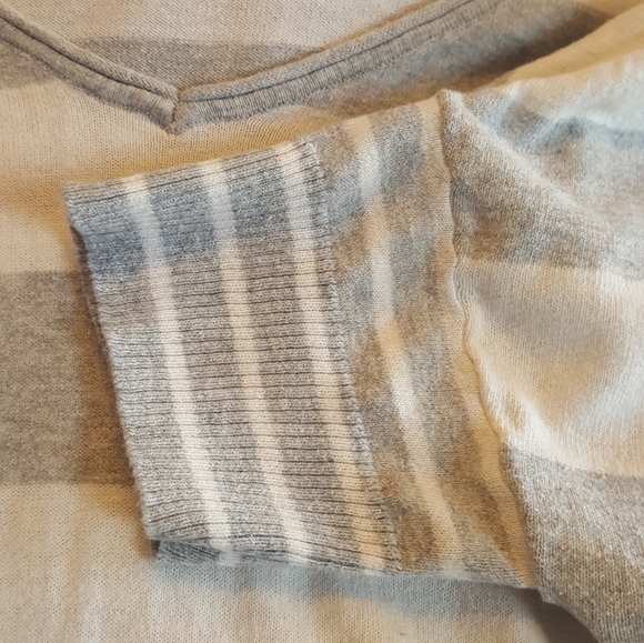 MAURICES Gray Stripe Over the shoulder Blouse - Picture 5 of 7